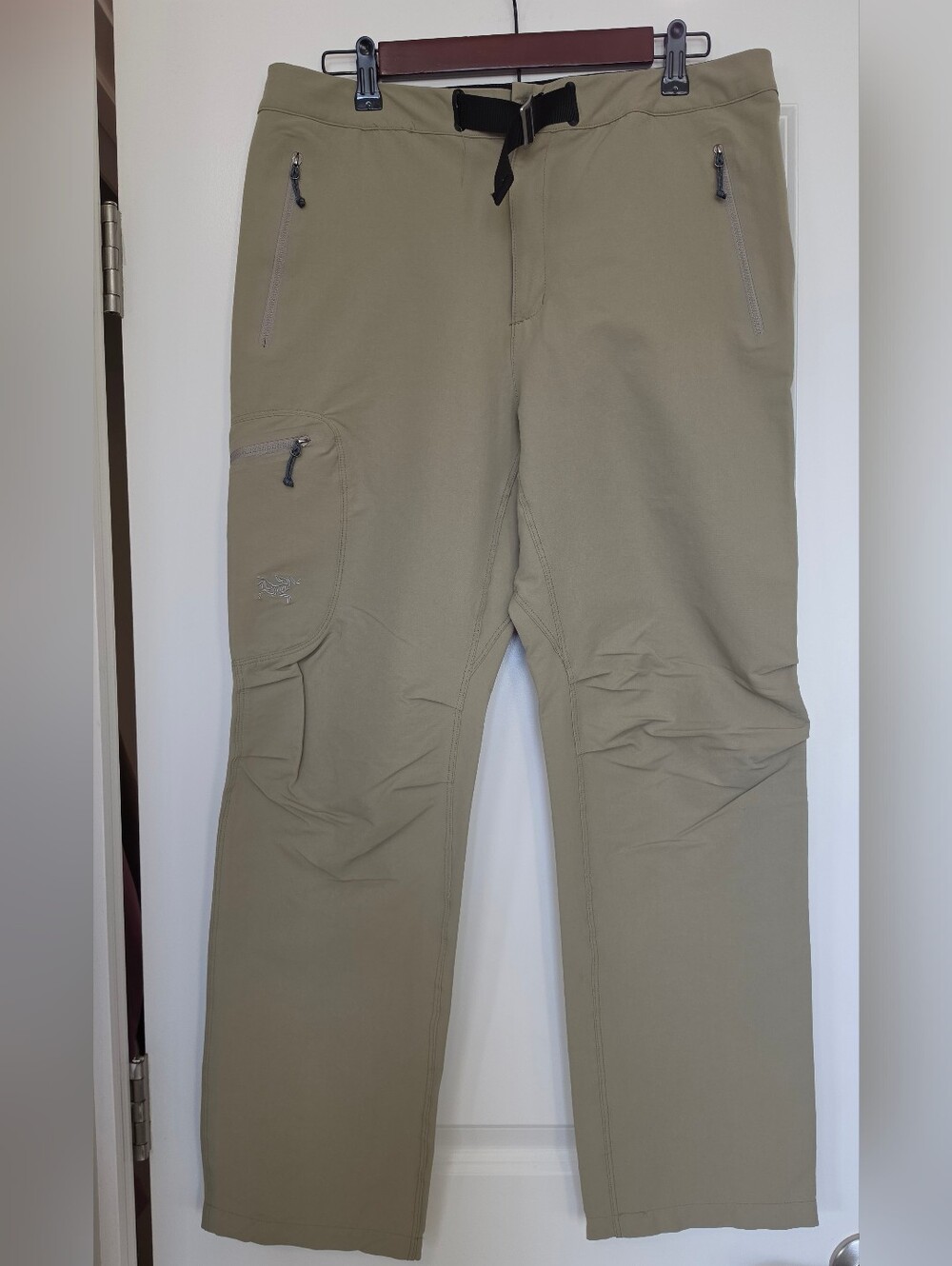 Arc’teryx Men’s Outdoor Hiking Pants Size 34 Khaki Trail Gorpcore Technical